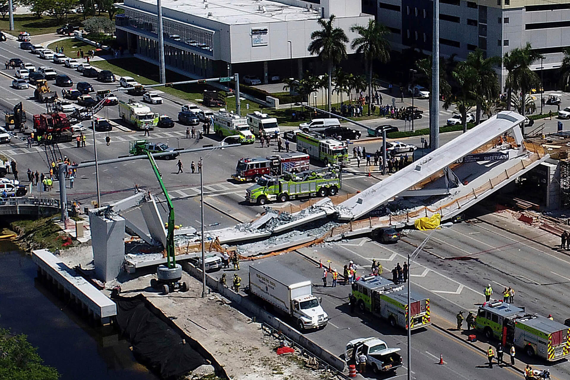 Collapsed bridge